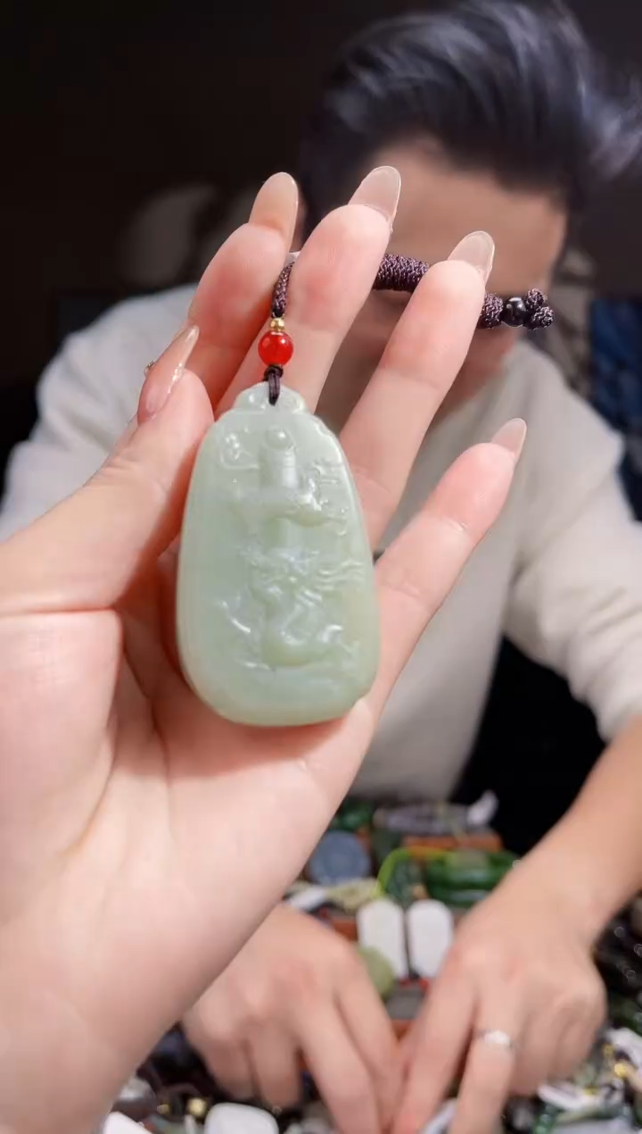 【闪购商品】和田玉颈饰未镶嵌拍一发一