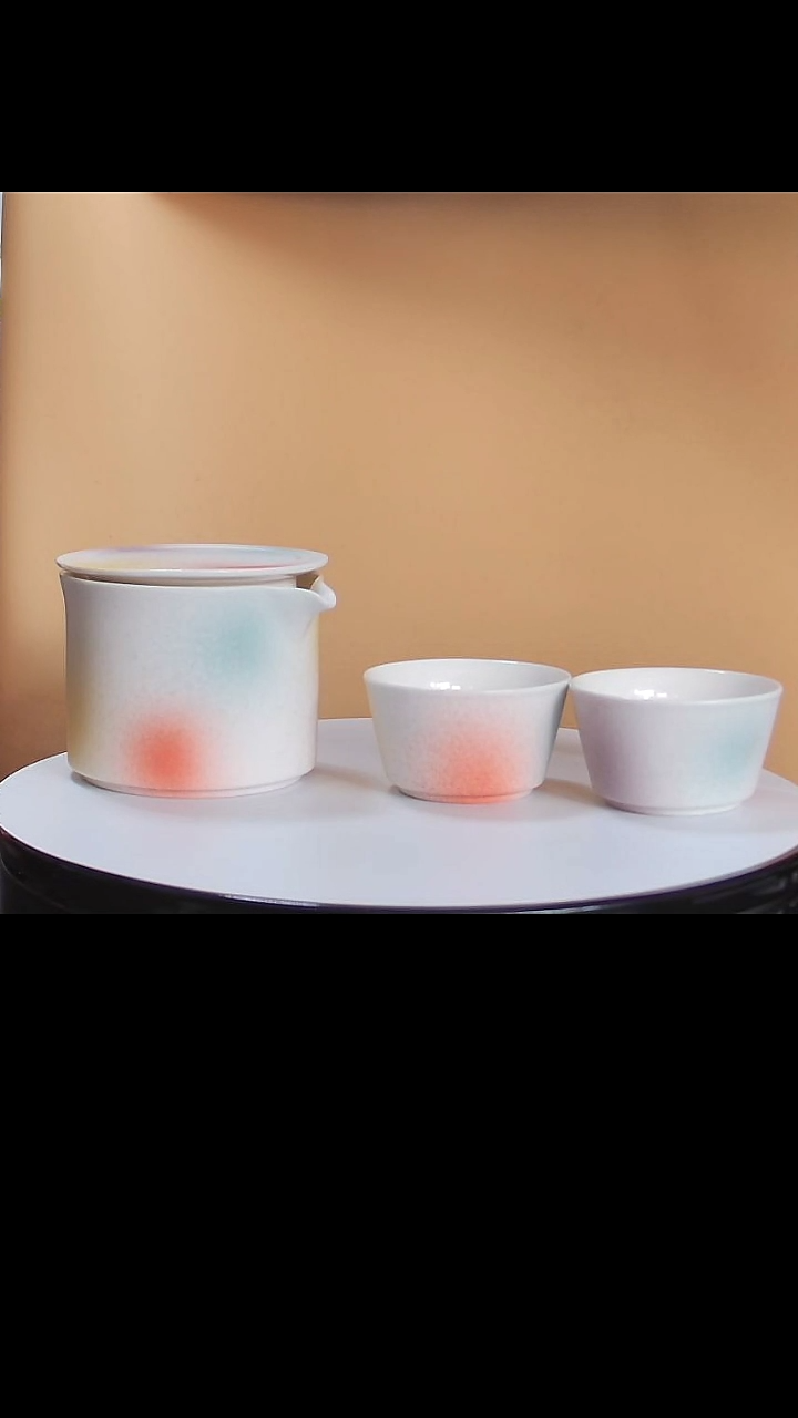 【闪购商品】粉拎袋缤纷旅行快客杯