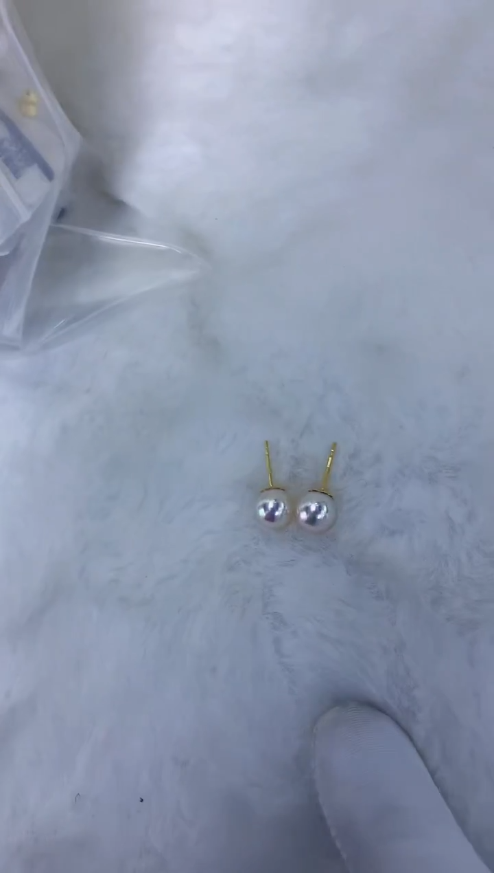 18K金镶嵌饰品海水珍珠7.5-8素钉定制