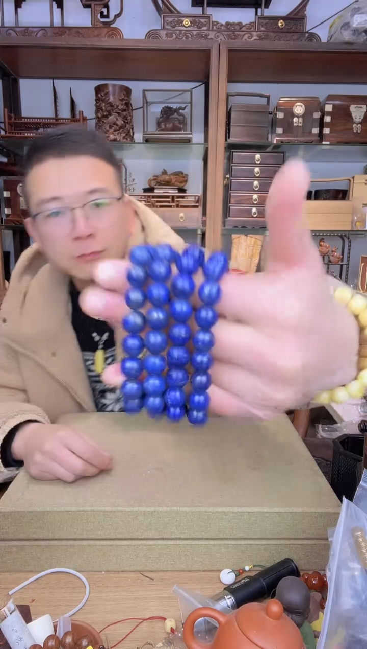 【闪购商品】乌木类书架262青1.1+单圈手串