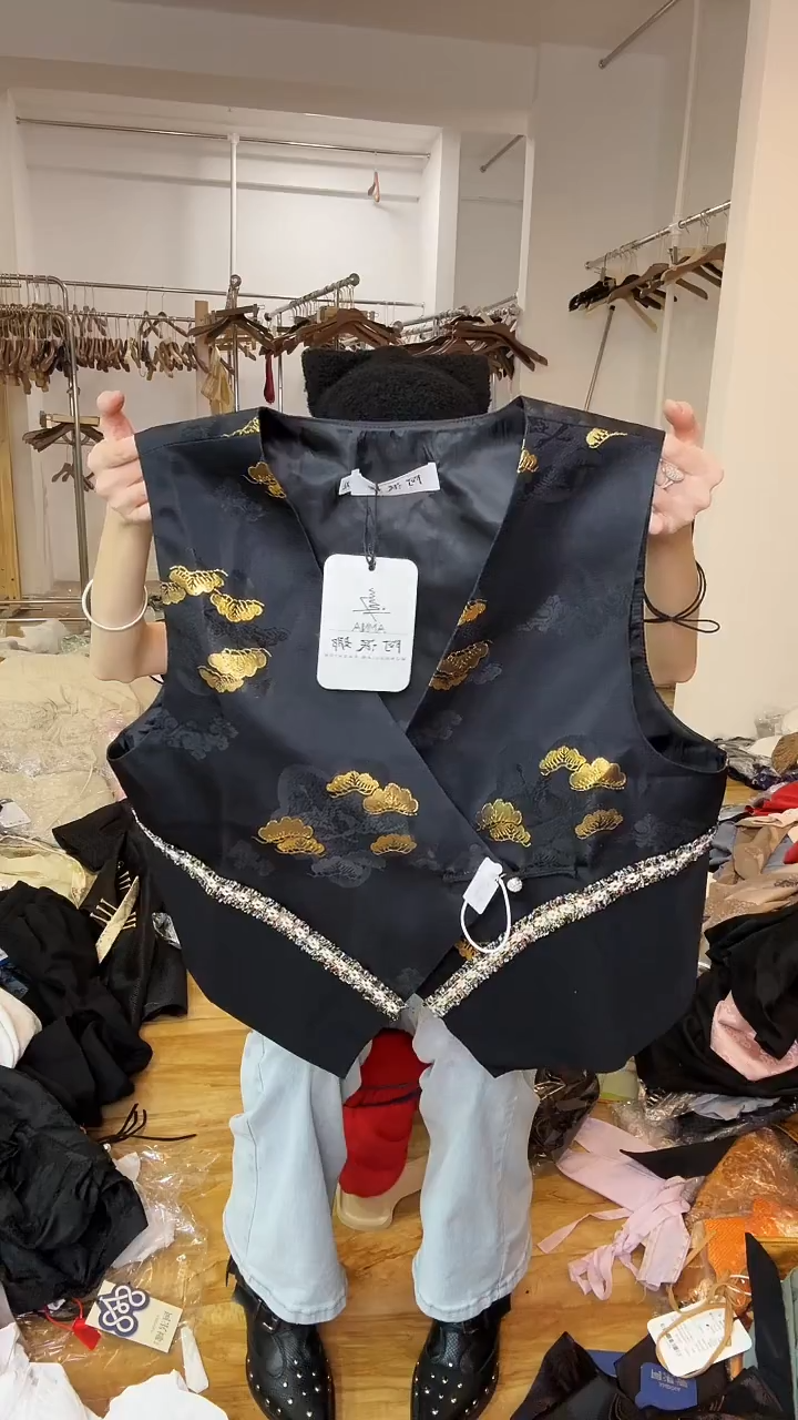 马甲       XL码      120-130斤