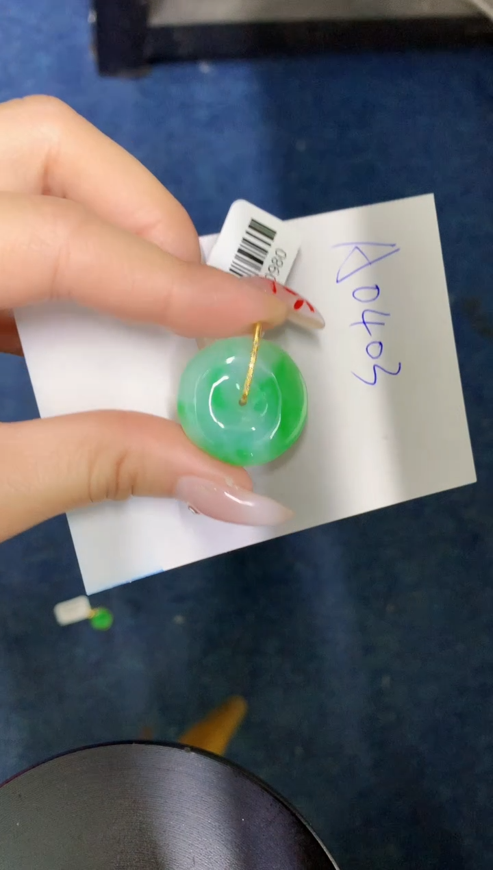 【闪购商品】翡翠颈饰18K金镶嵌000000000000