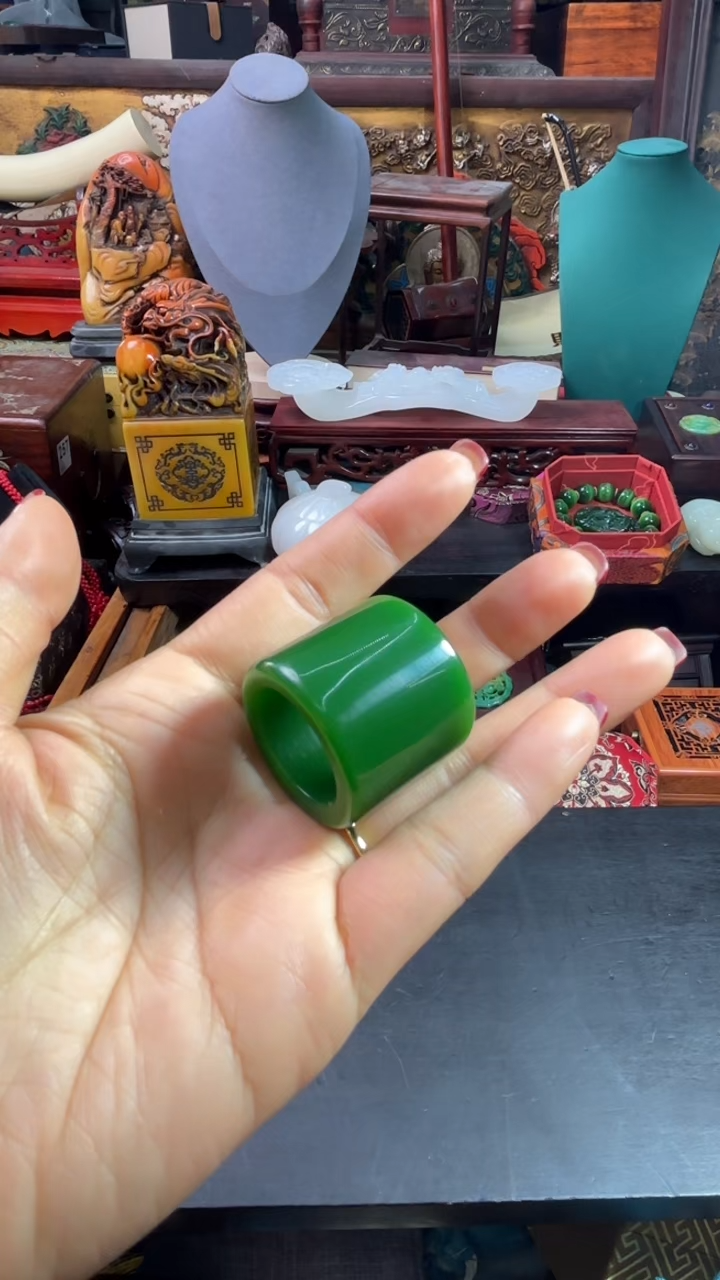 【闪购商品】和田玉（碧玉）786786786未镶嵌768786786768768