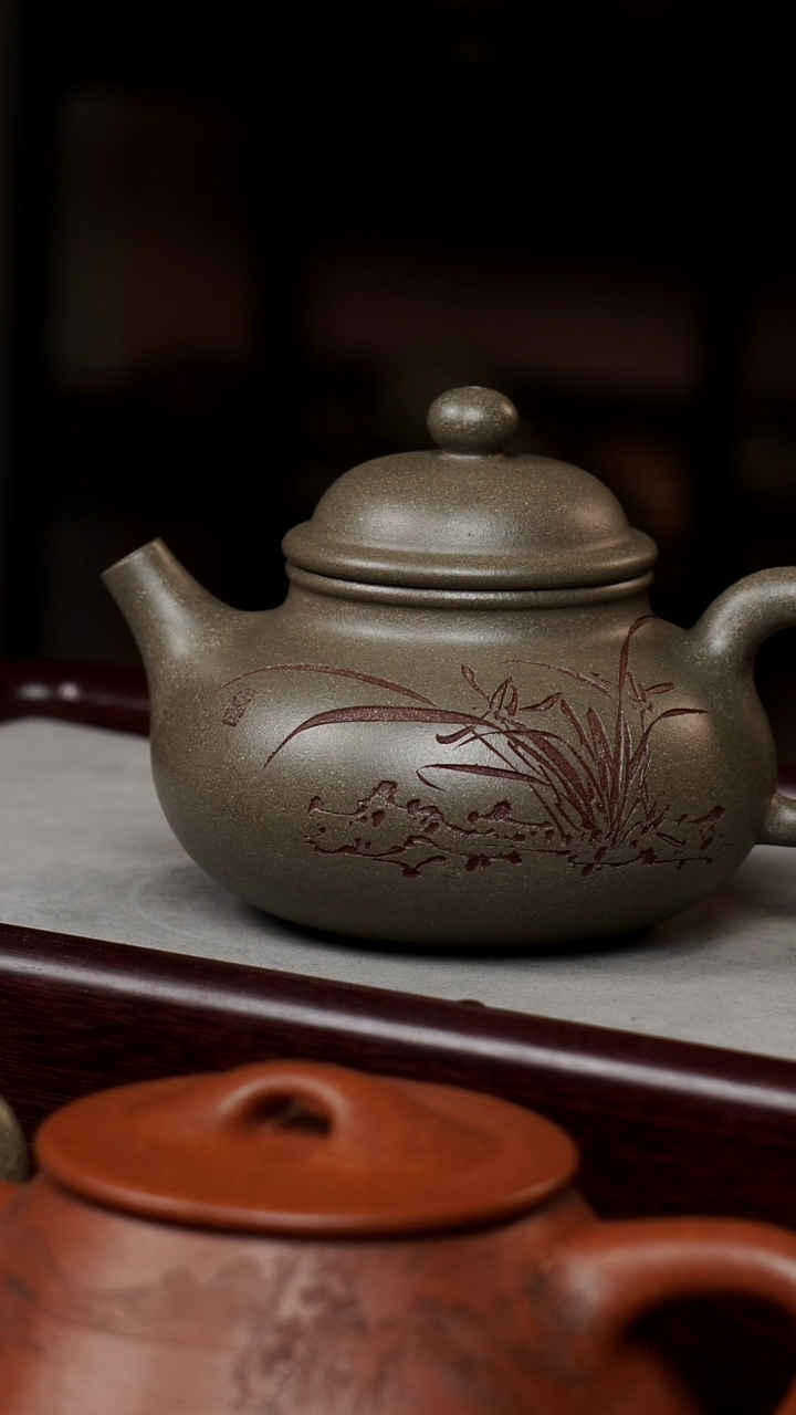 【闪购商品】紫砂茶宠蟹壳青泥料容天壶