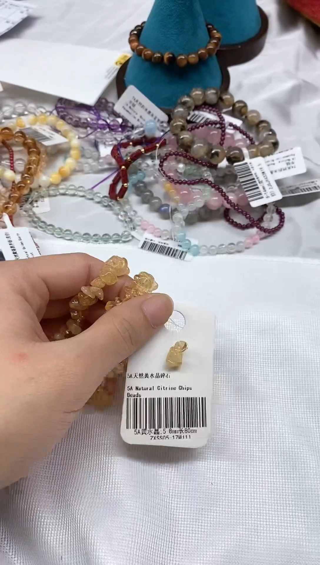 【闪购商品】水晶手链未镶嵌黄水晶碎石40cm一条