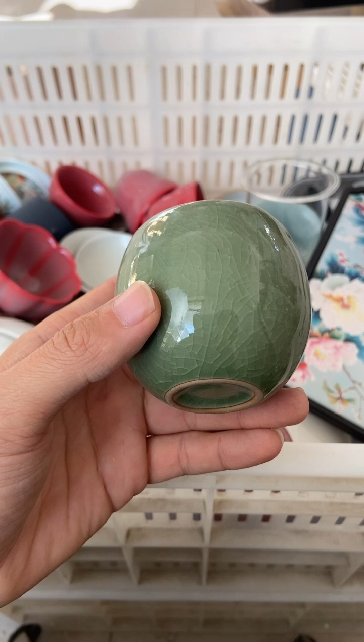 杯子瓷无运费险有瑕疵的摄影的产品有使用过的痕迹有点脏介意勿拍
