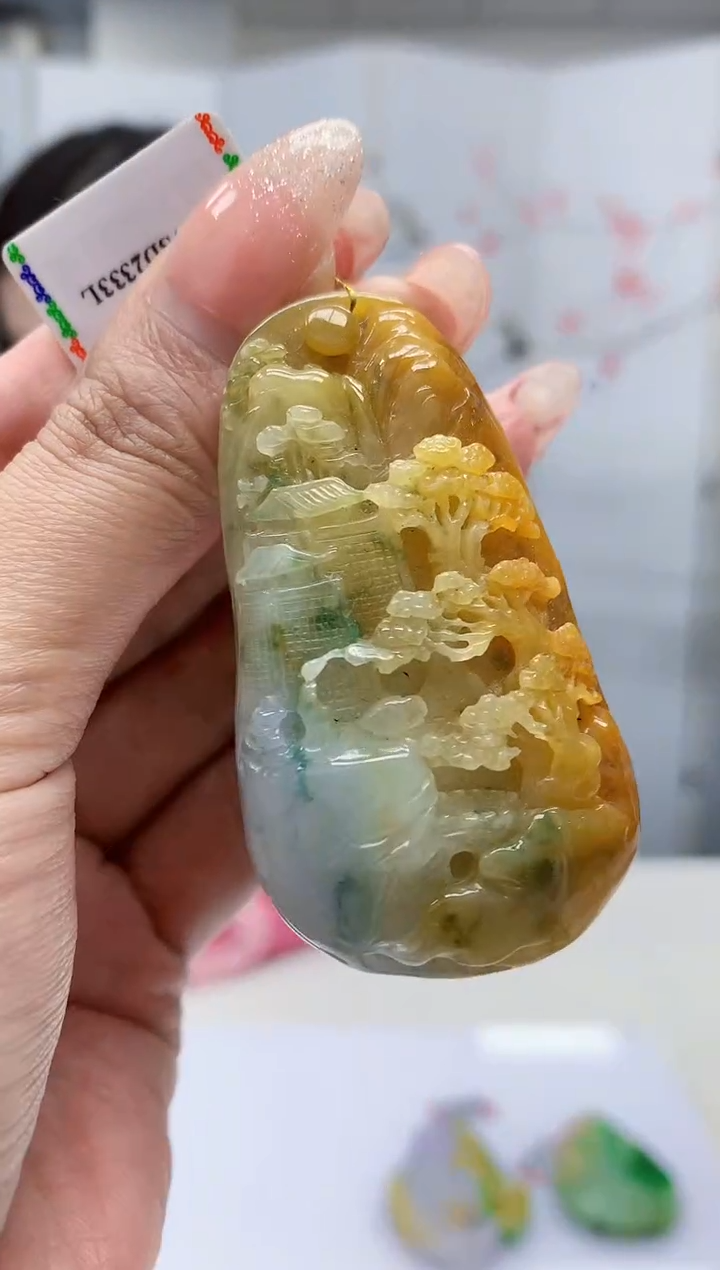 【闪购商品】定制翡翠未镶嵌4852MM-毛货挂件198