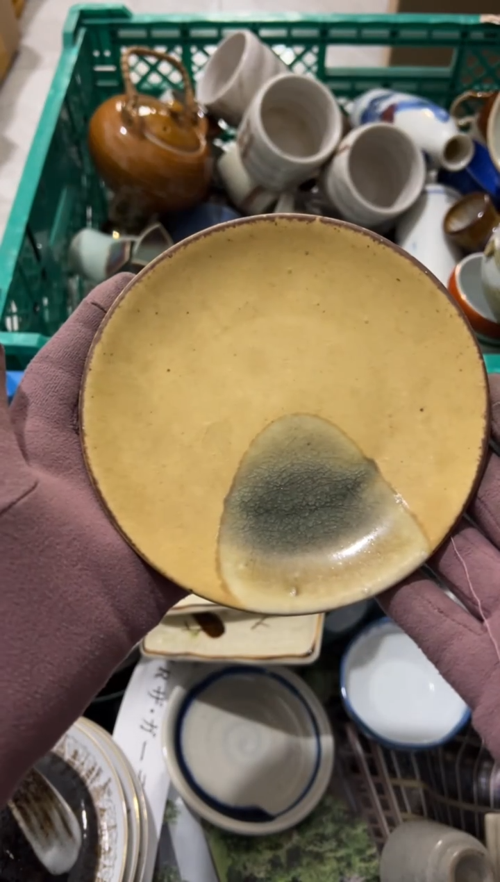 秋****h求的记忆中古商品默认瑕疵 完美主义者慎拍