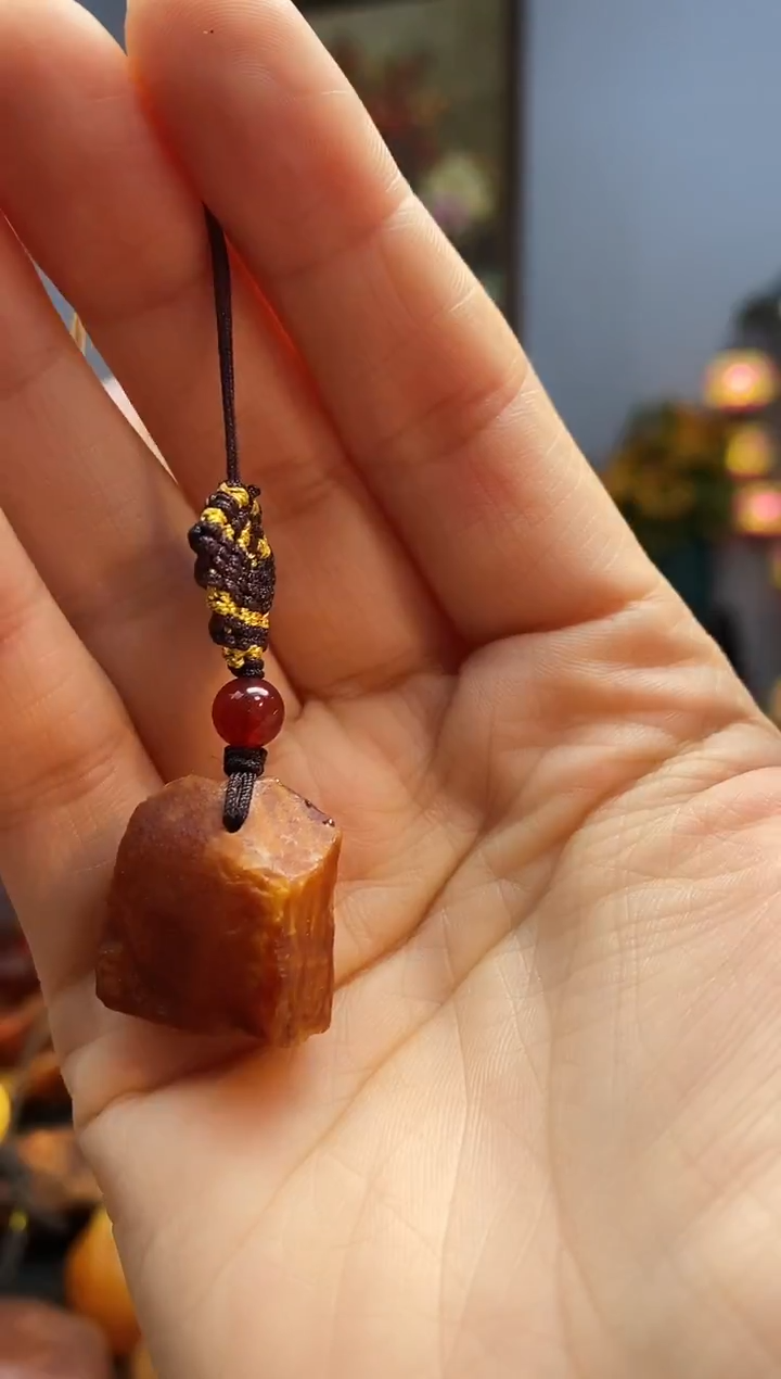 琥珀颈饰未镶嵌挂件