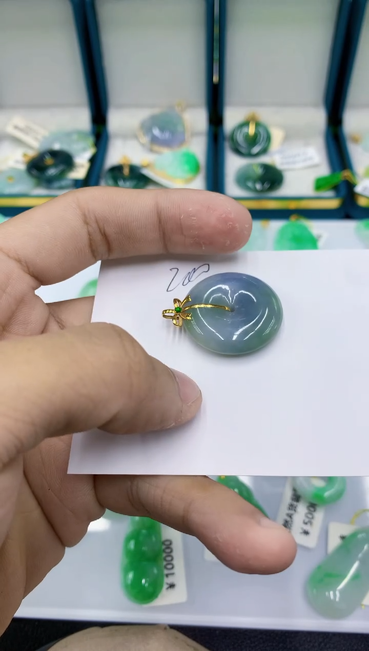 颈饰18K金镶嵌翡翠琴**欢11111111