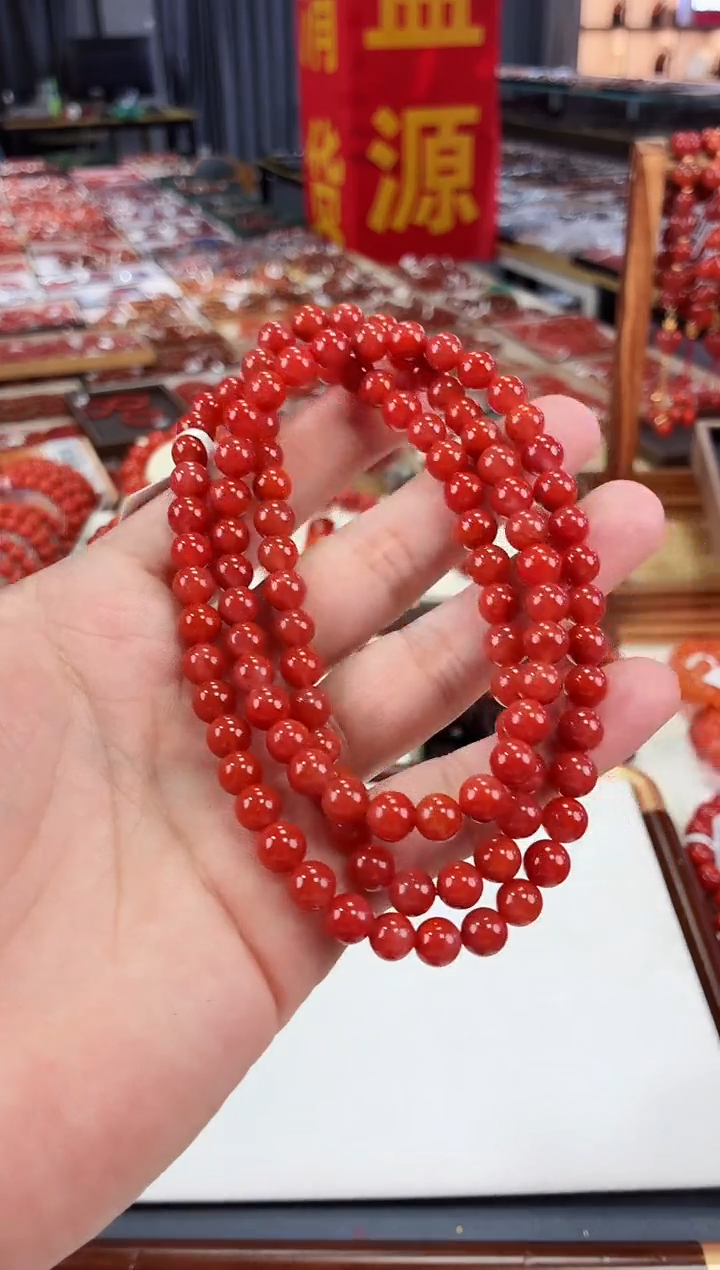 南红玛瑙瓦西多圈7+未镶嵌一个/条