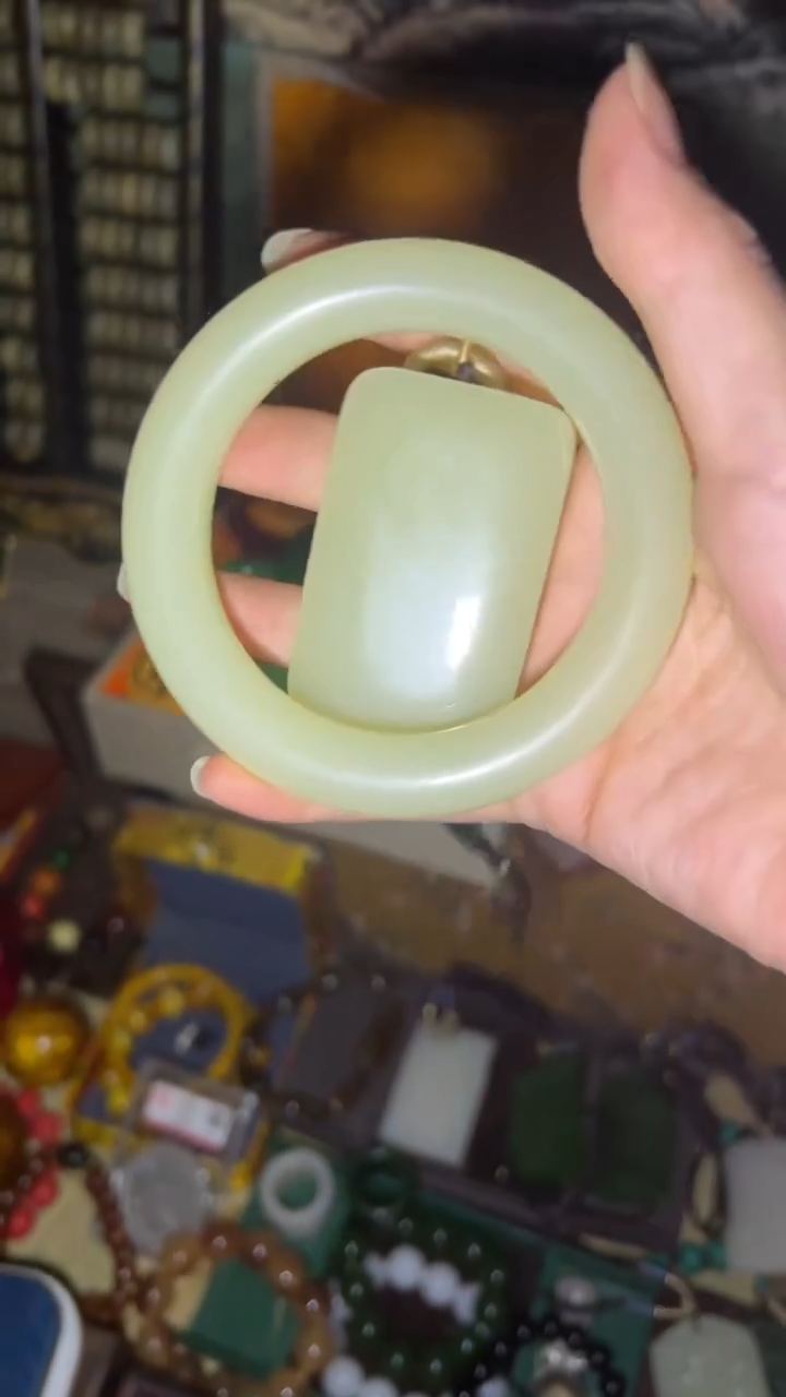 和田玉手镯未镶嵌闪购高端商品链接