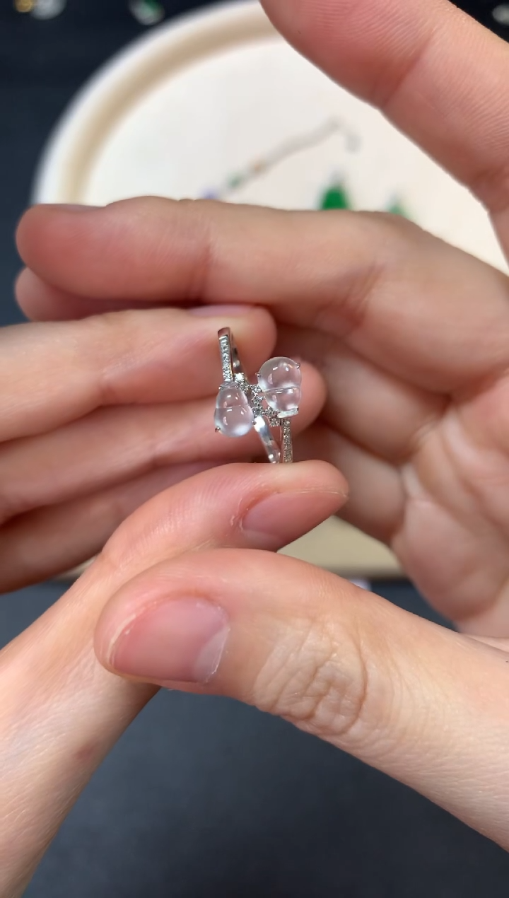 【闪购商品】翡翠戒指18K金镶嵌葫芦戒指2680