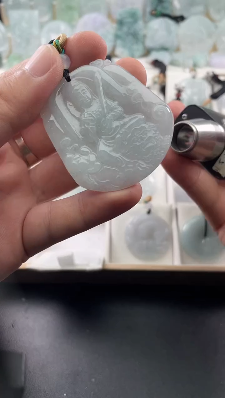 颈饰未镶嵌翡翠....9/28/.196