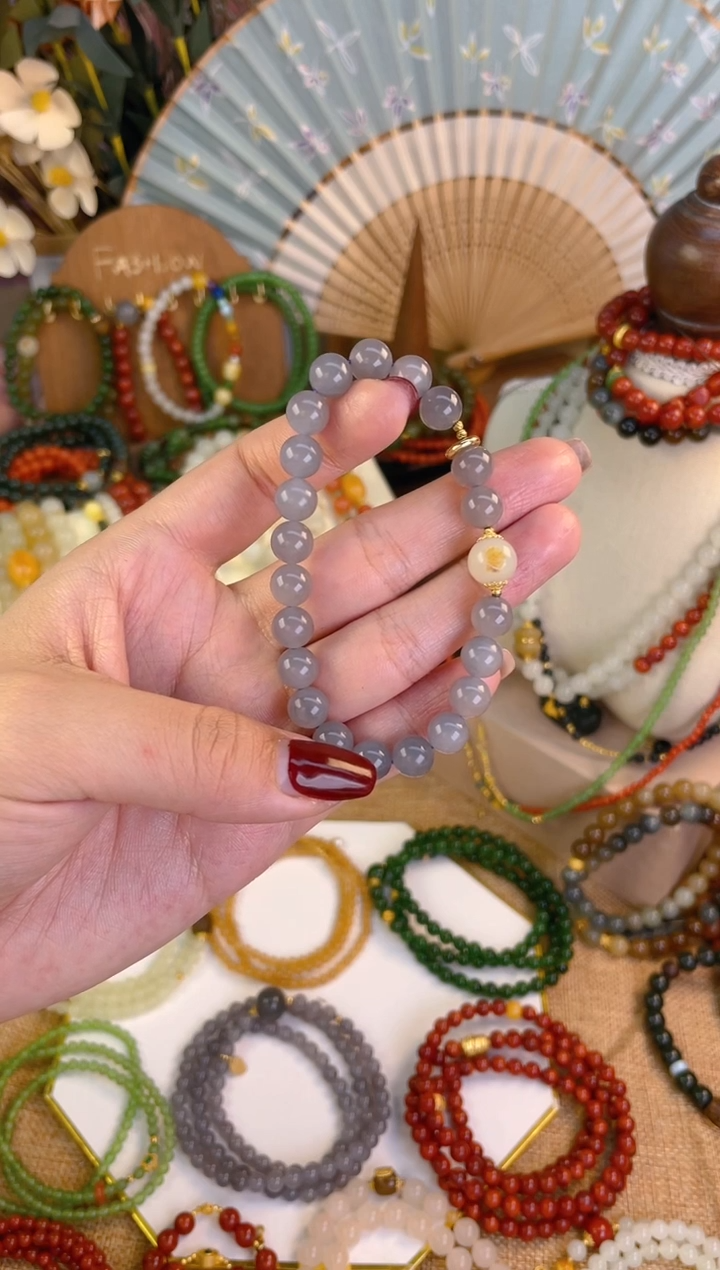 【闪购商品】和田玉手串18K金镶嵌烟紫