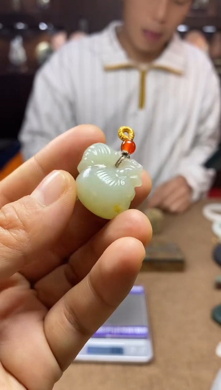 【闪购商品】和田玉颈饰未镶嵌挂件