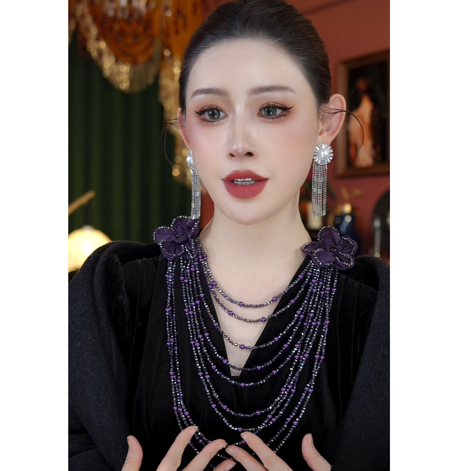 精致欧根纱五瓣花灵动水晶流苏胸花别针款WW012