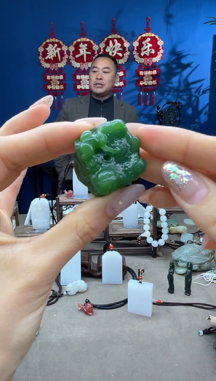 【闪购商品】和田玉未镶嵌颈饰1