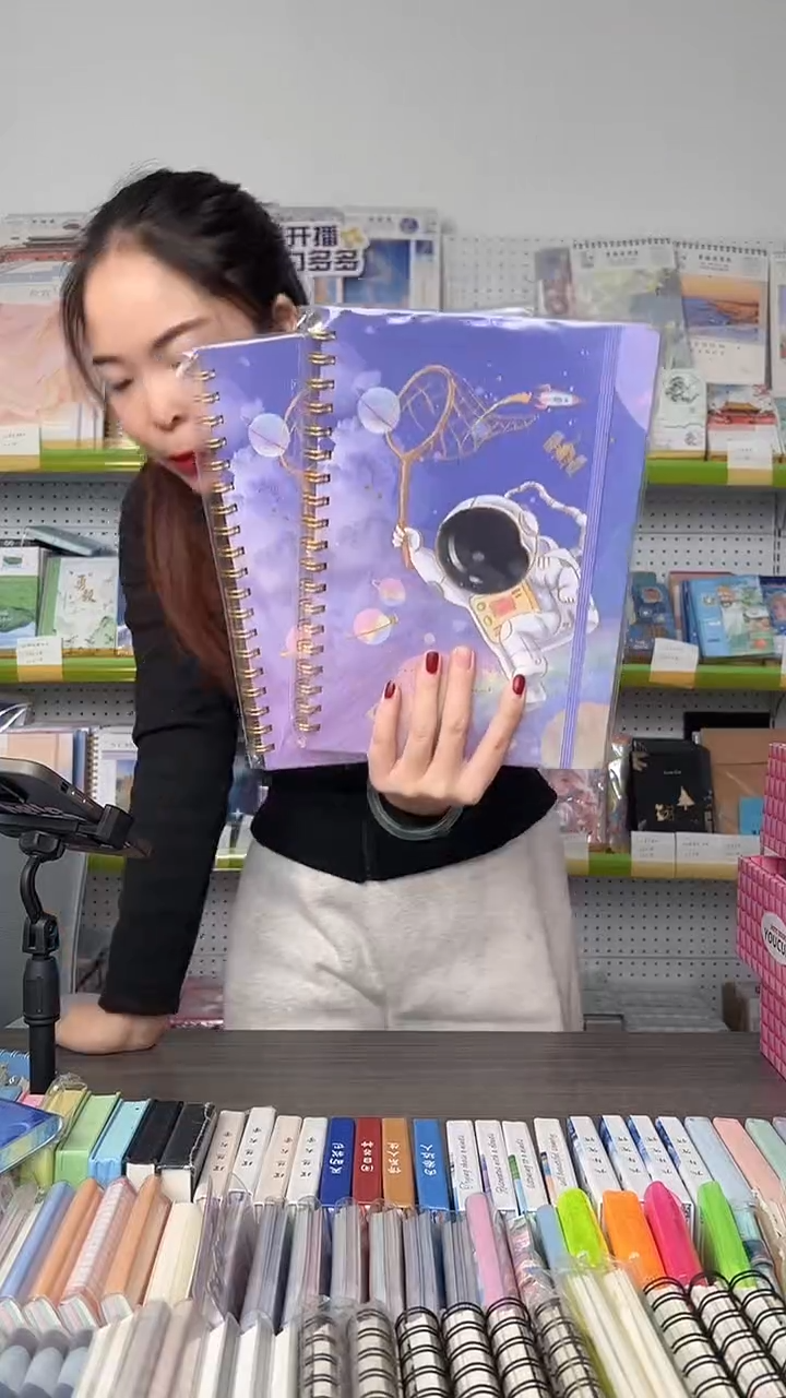 18K绑带侧翻线圈本【封面随机】-2本