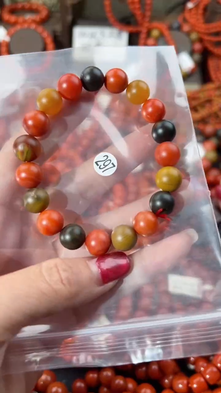 【闪购商品】南红玛瑙手串未镶嵌10+