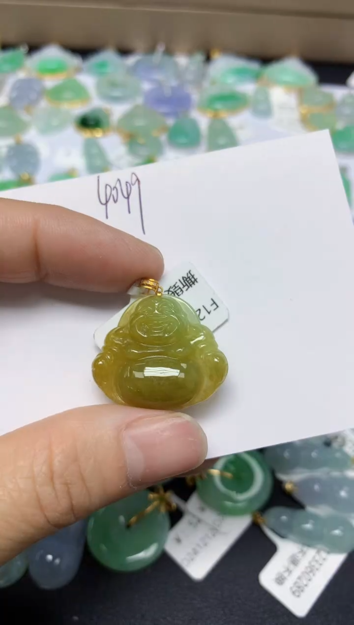 【闪购商品】翡翠挂件18K金镶嵌 天然翡翠A货