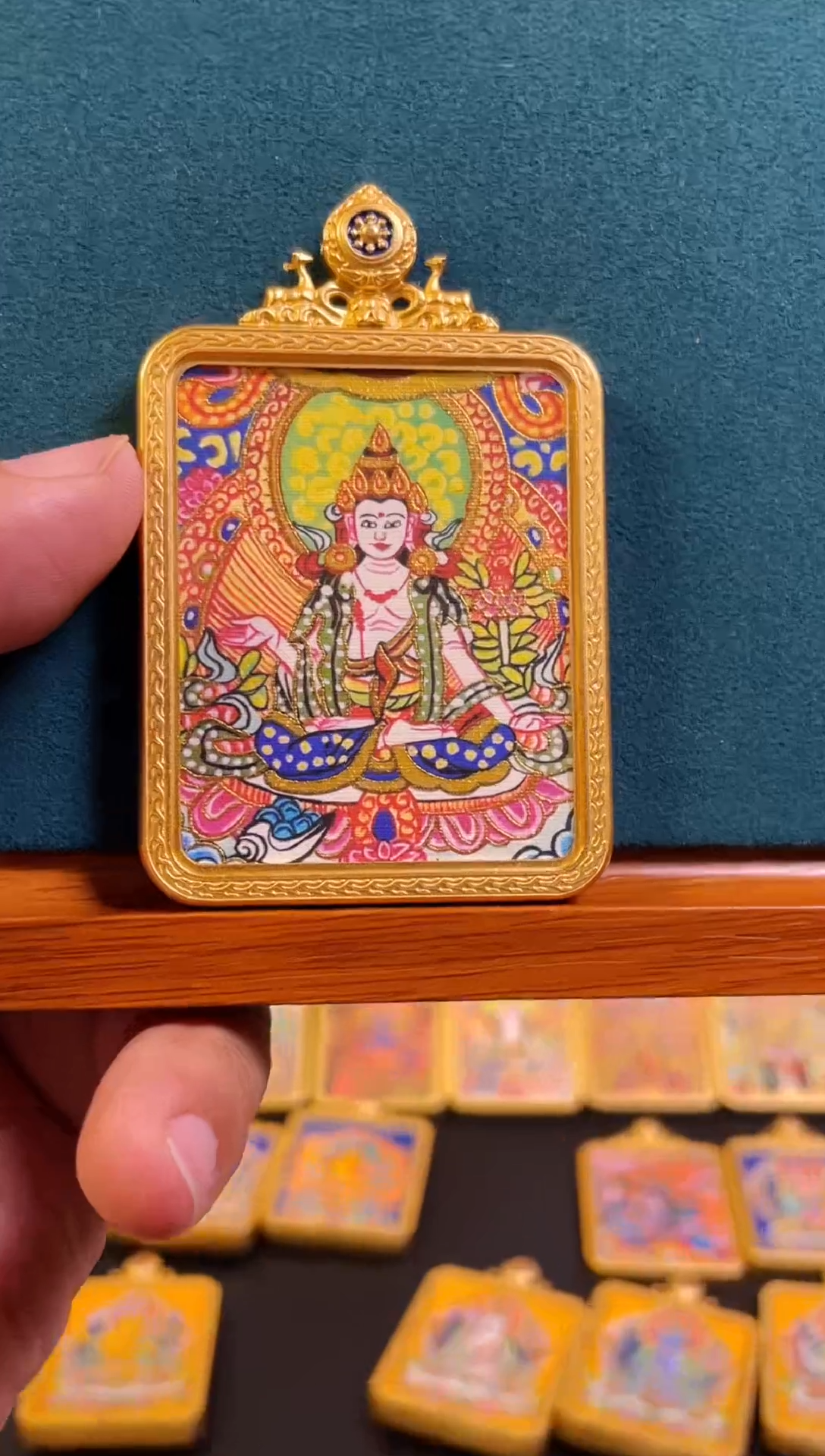 吊坠手绘唐卡《大势至》