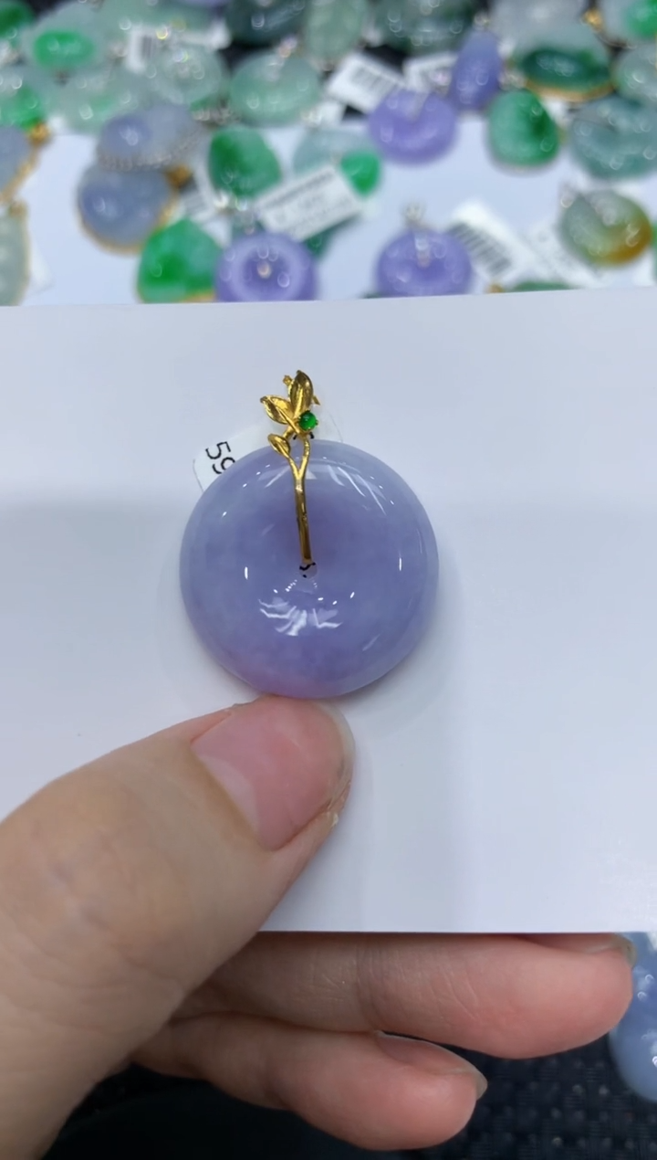 【闪购商品】翡翠颈饰18K金镶嵌1111111111111