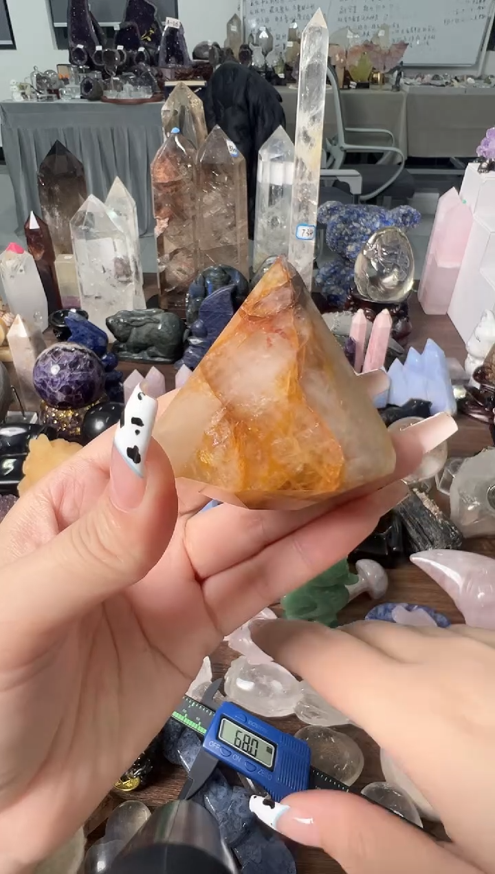 未镶嵌珠宝半成品水晶M138 约5.4cm