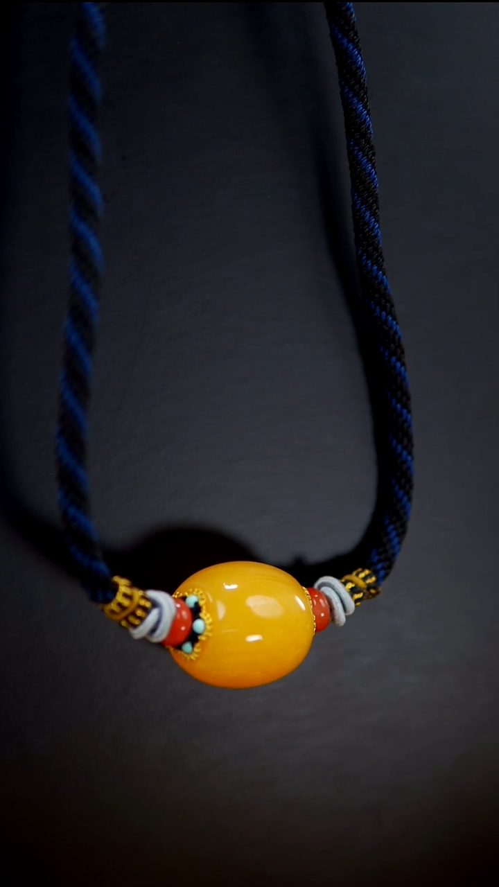 裸石琥珀未镶嵌焦皮料马蹄珠锁骨链20.45