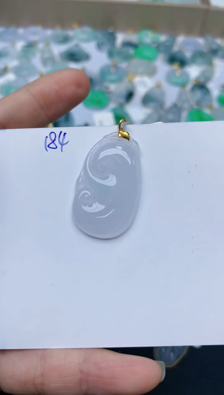 【闪购商品】翡翠颈饰18K金镶嵌天然翡翠A货    184