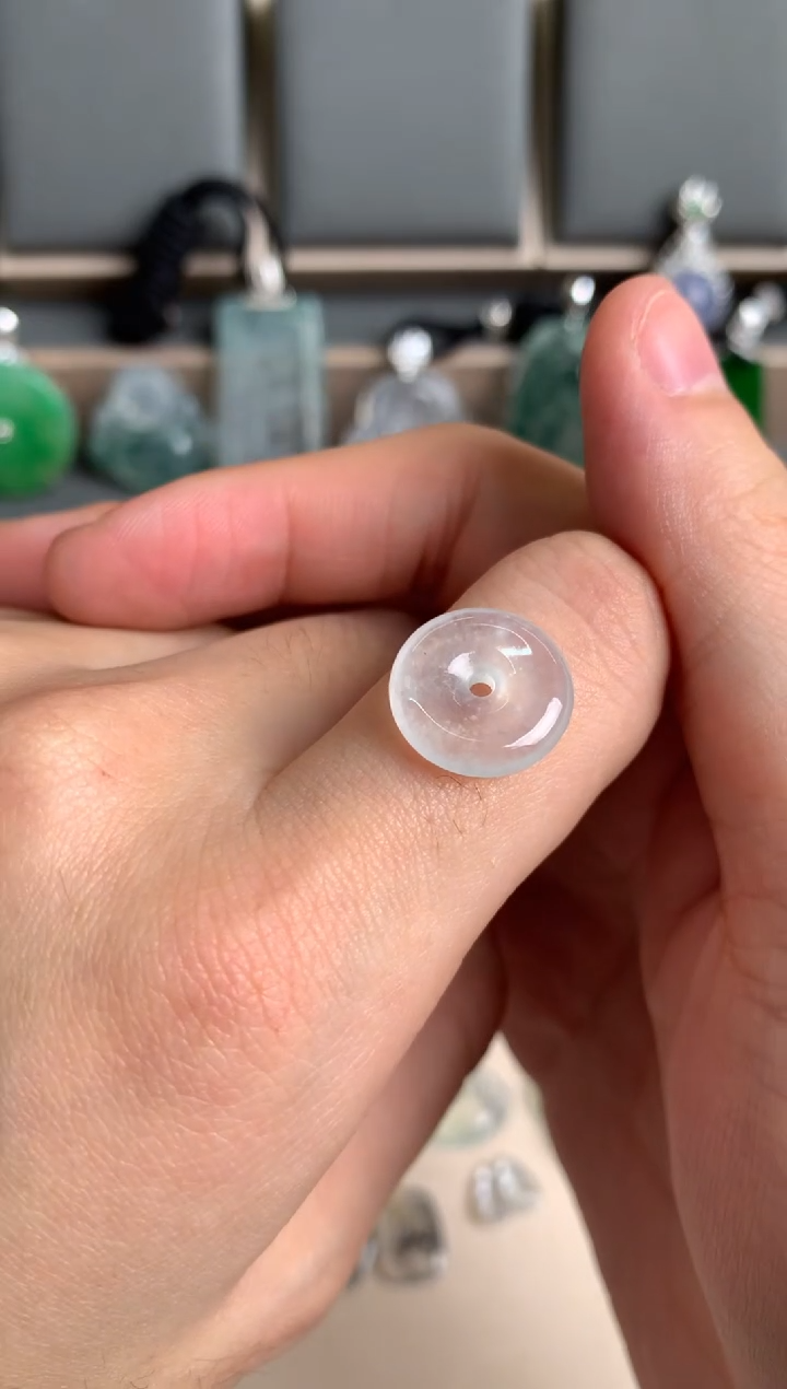 未镶嵌定制翡翠裸玉