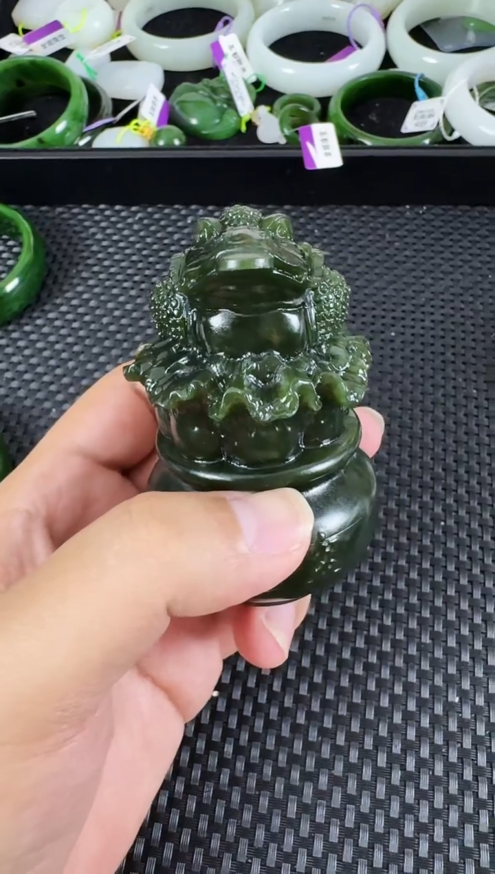 【闪购商品】和田玉（碧玉）摆件未镶嵌金蟾