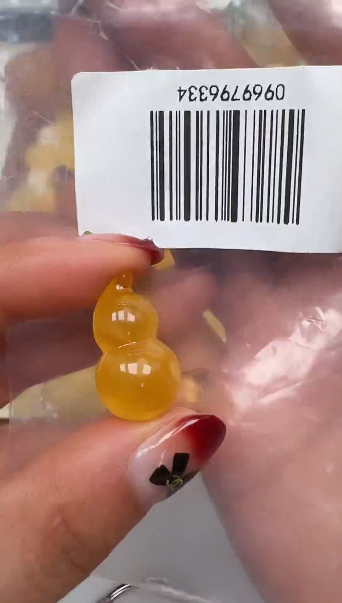 裸石琥珀未镶嵌如图微瑕