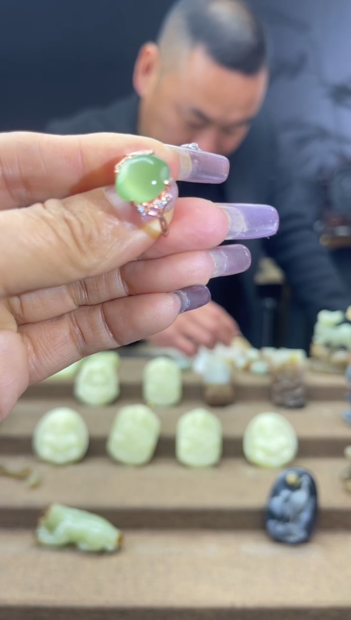 颈饰银S925镶嵌和田玉1