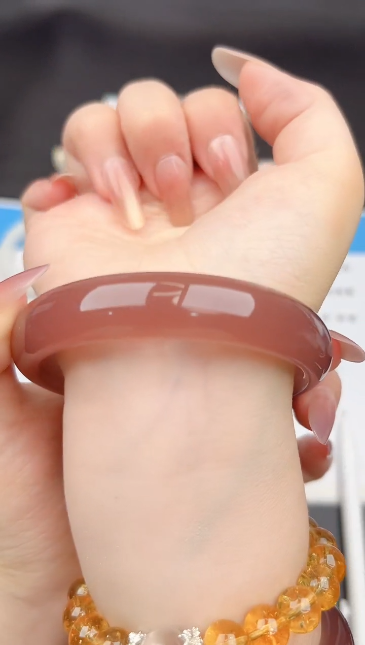 石英质玉手镯未镶嵌57