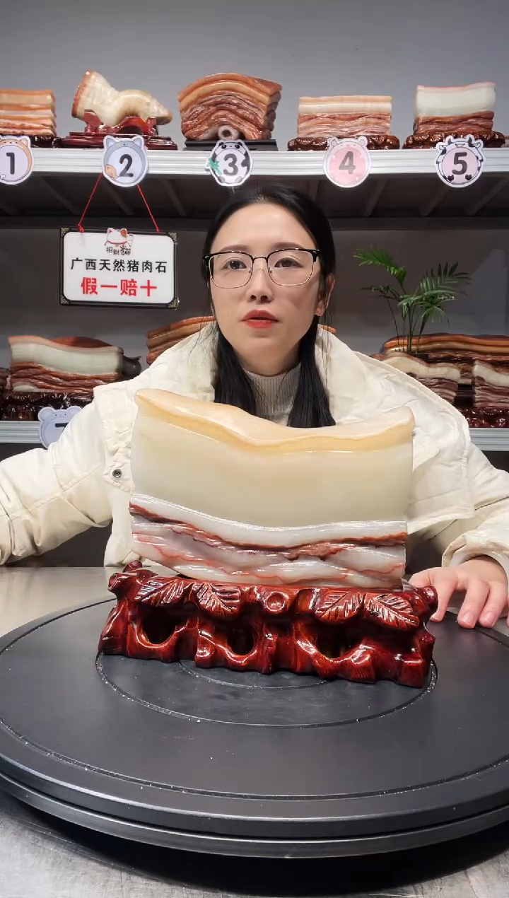 【闪购商品】天然石材柳州猪肉石