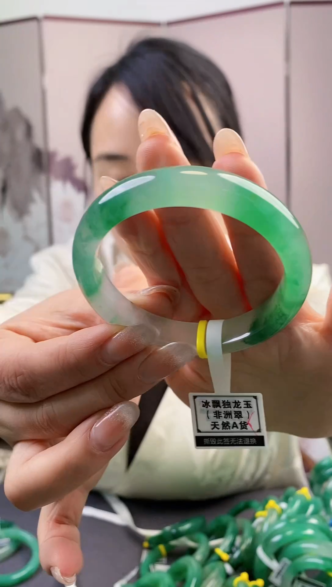 【闪购商品】石英质玉手镯未镶嵌08