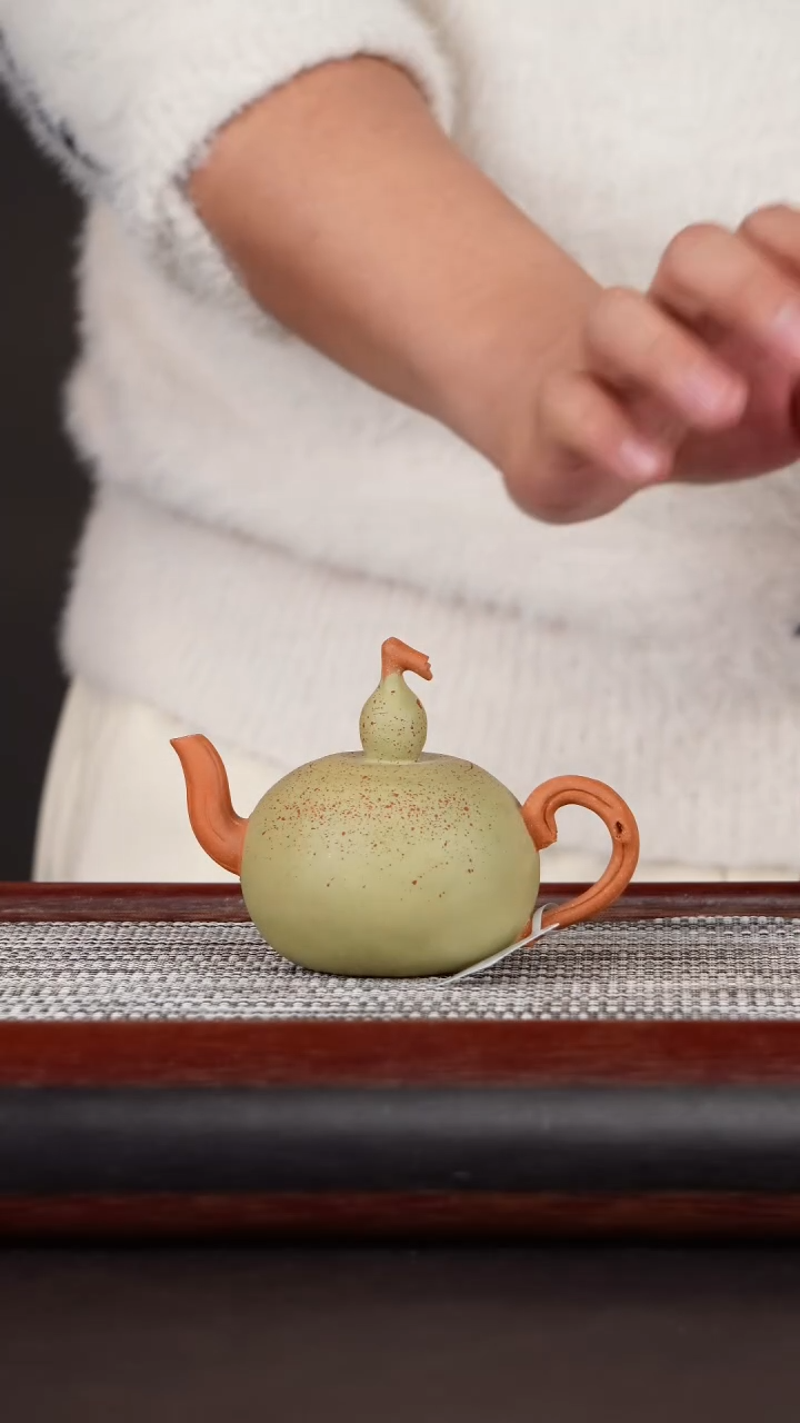 【闪购商品】紫砂茶壶27福禄段泥粉浆