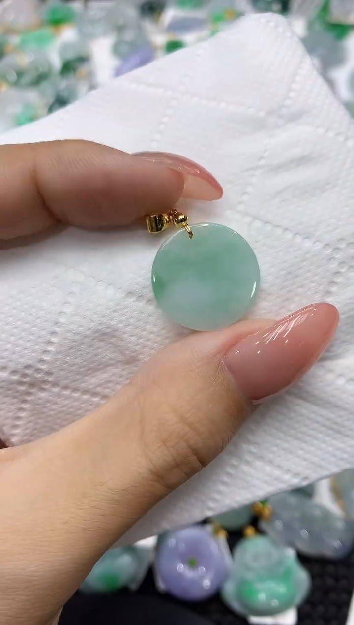 颈饰未镶嵌翡翠111111111111