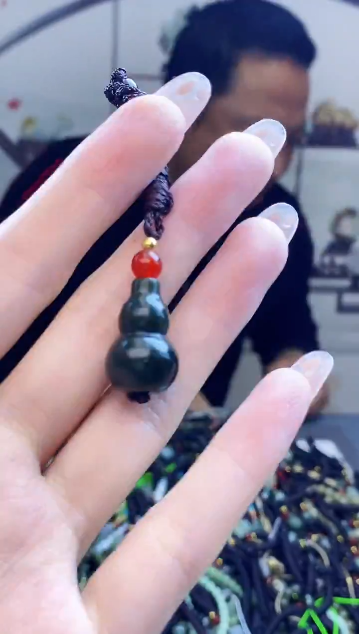 颈饰未镶嵌和田玉多样性发拍一发一