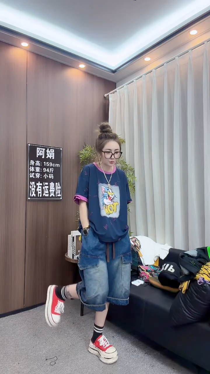 蓝色猫和老鼠短袖
