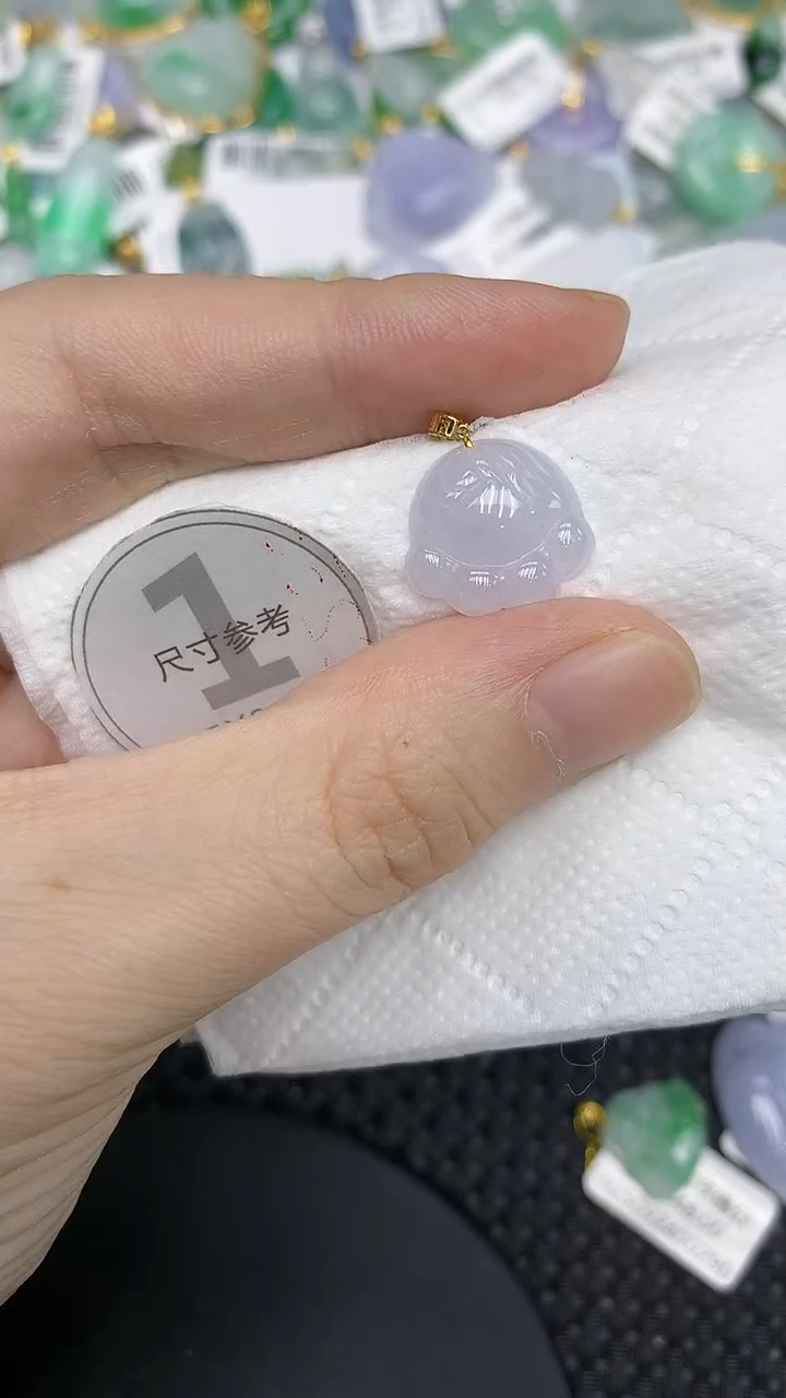 颈饰18K金镶嵌翡翠11111111111