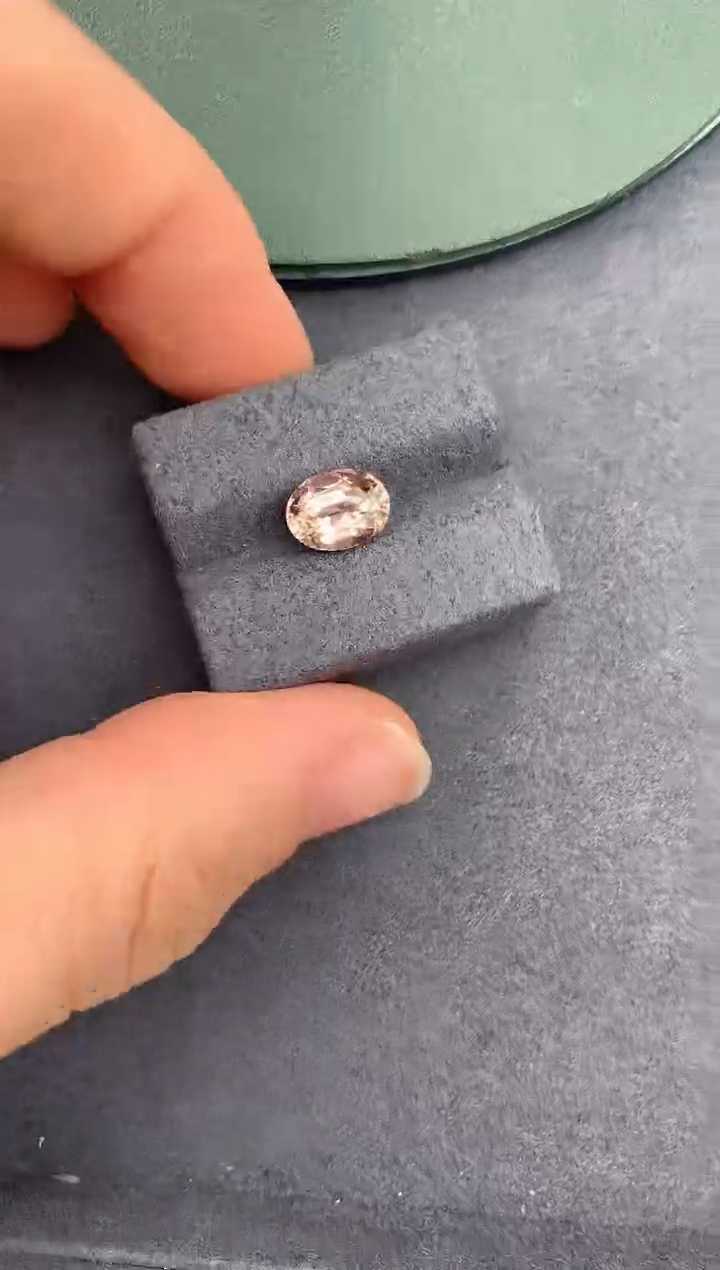 【闪购商品】碧玺裸石未镶嵌1.7ct粉碧玺