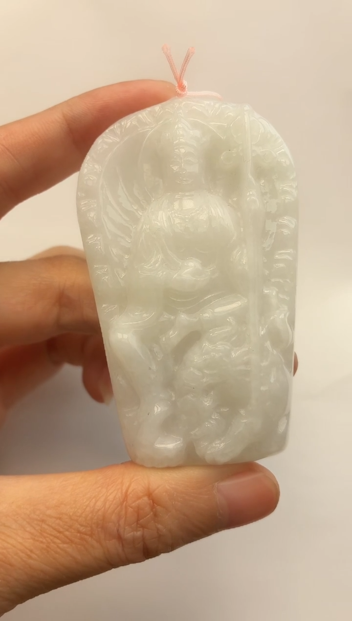 颈饰未镶嵌翡翠牌子