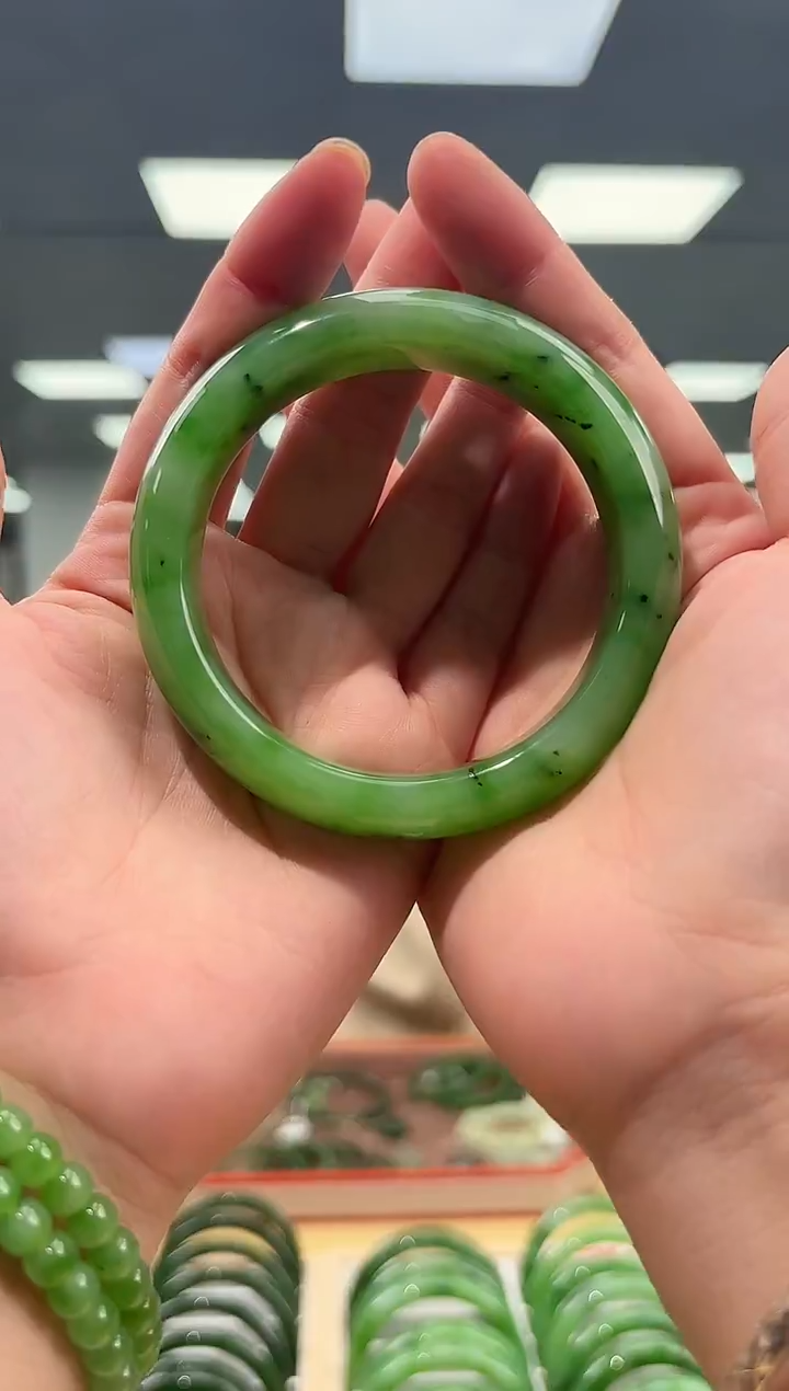 未镶嵌手镯和田玉用****0和田玉乌兰海60m手镯