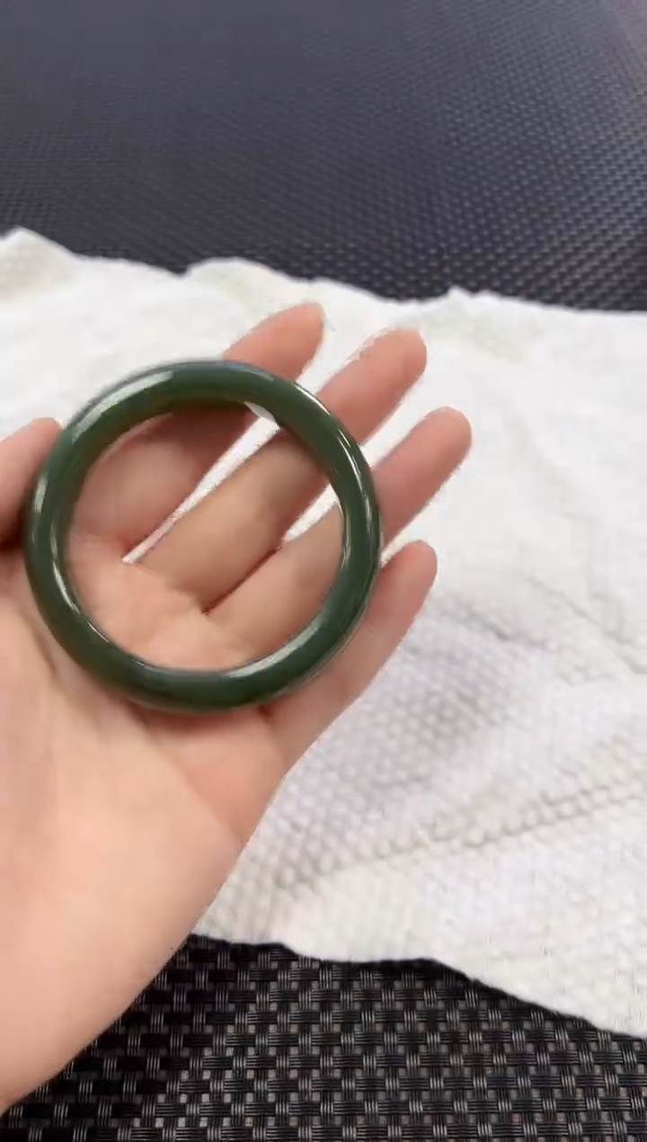 【闪购商品】和田玉手镯未镶嵌手镯（53）（多样性发一件）