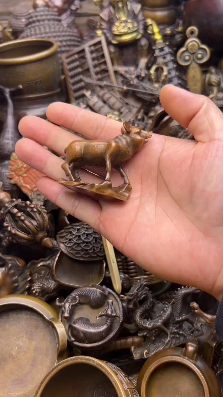 精美铜器，点击下单