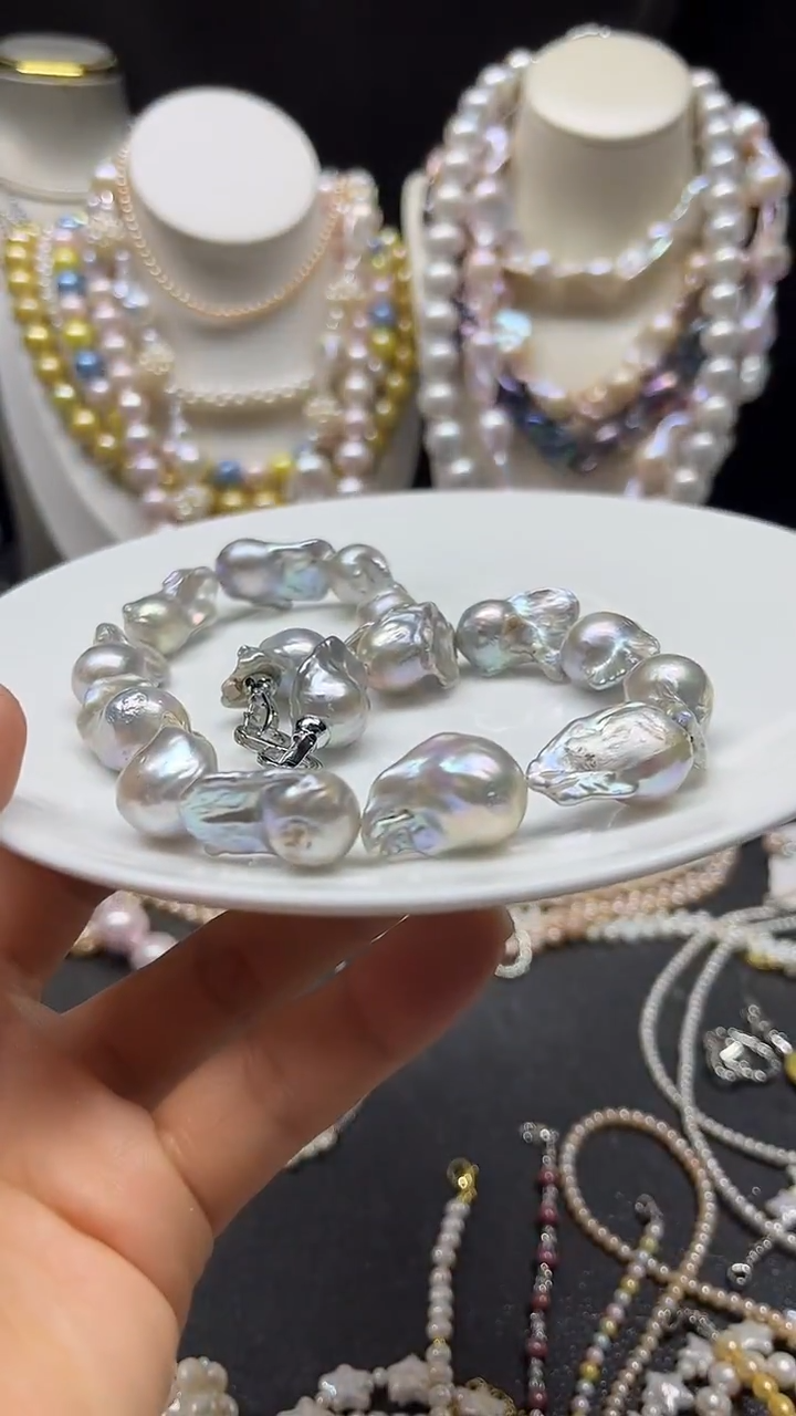 颈饰未镶嵌淡水珍珠多人