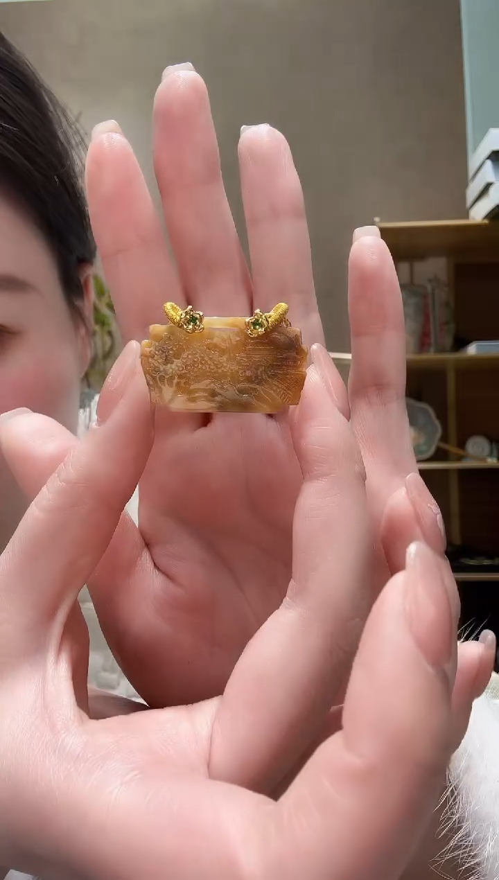 【闪购商品】翡翠颈饰未镶嵌吊坠