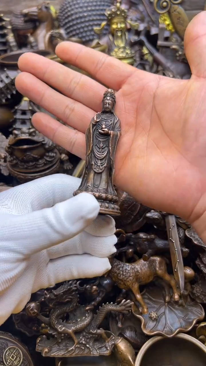 精美铜器，点击下单